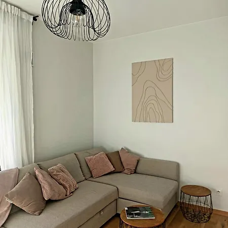 Apartament 2 Rooms, Near Merto I Park * Varšava