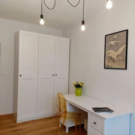 Apartament 2 Rooms, Near Merto I Park Varšava
